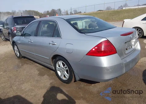 2006 Honda Accord 2.4 Ex из США, поврежденный, VIN 1HGCM56796A149868